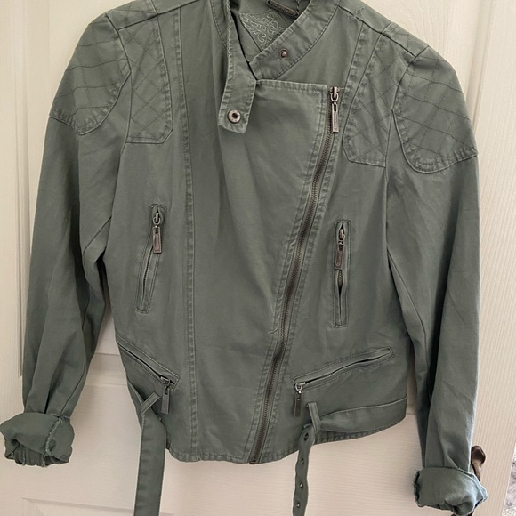 jacket - Picture 3 of 6